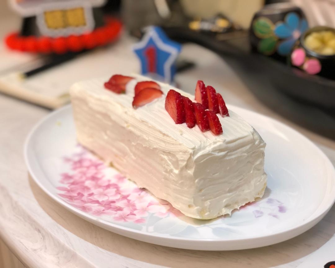 酸奶草莓生日蛋糕微糖少油蒸锅版