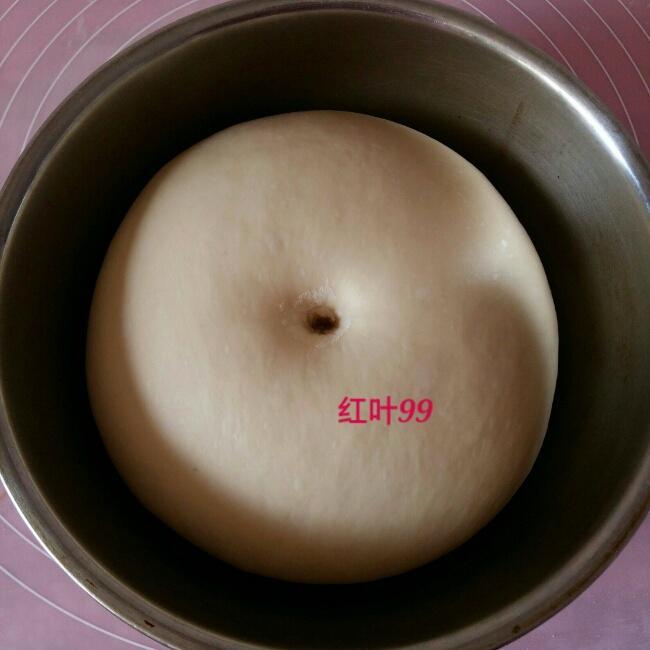 【椰蓉奶棒面包的做法步骤图，怎么做好吃】红叶99-制作