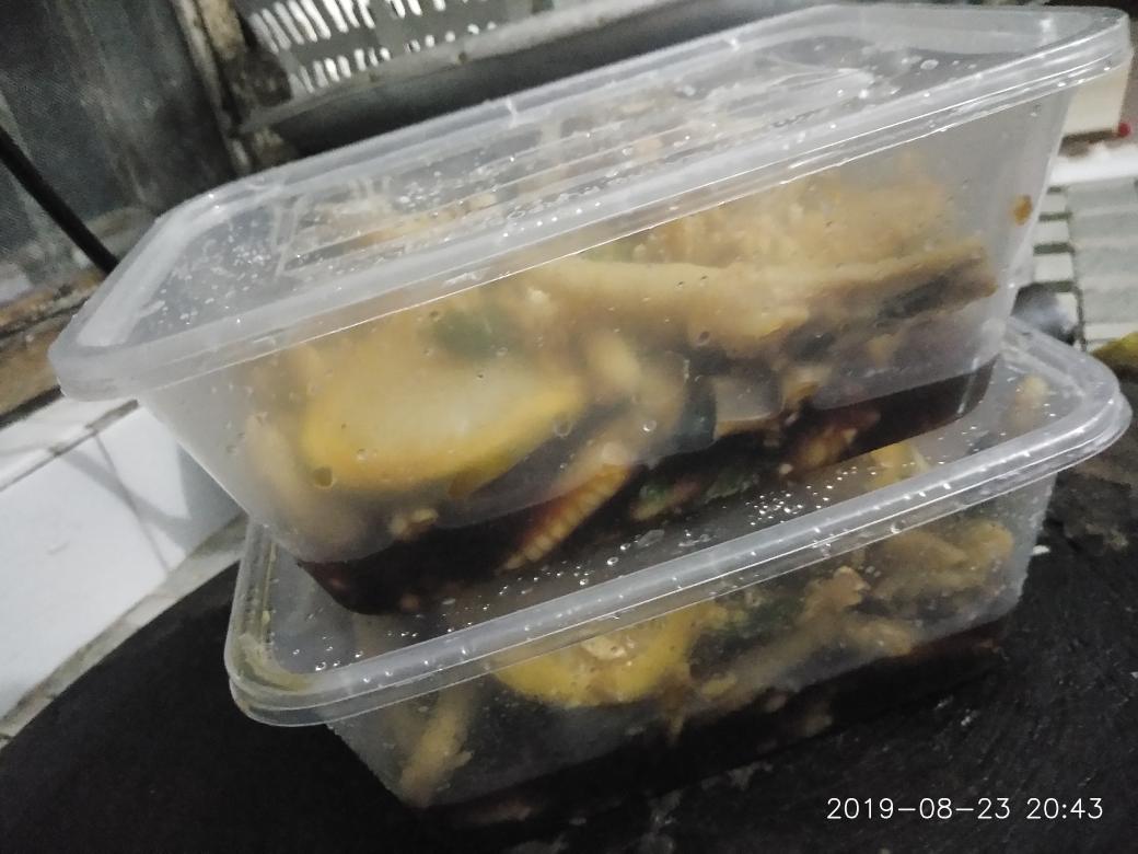 简单随意的凉拌蒜香鸡爪的做法 步骤4
