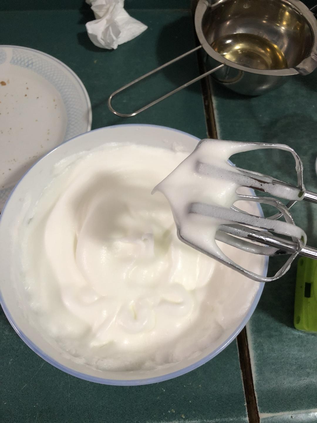 【附赠蛋白糖的萨芭雍苹果派的做法步骤图】吃饭不容易-制作