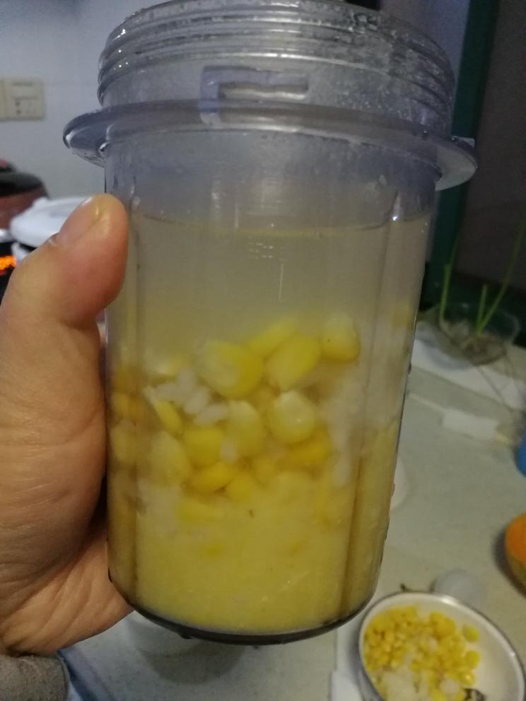 秒杀其他所有玉米汁菜谱的黄记玉米汁的做法 步骤6