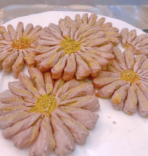 小美雏菊酥的做法 步骤18