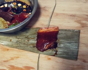 不放盐的草扎肉的做法 步骤9