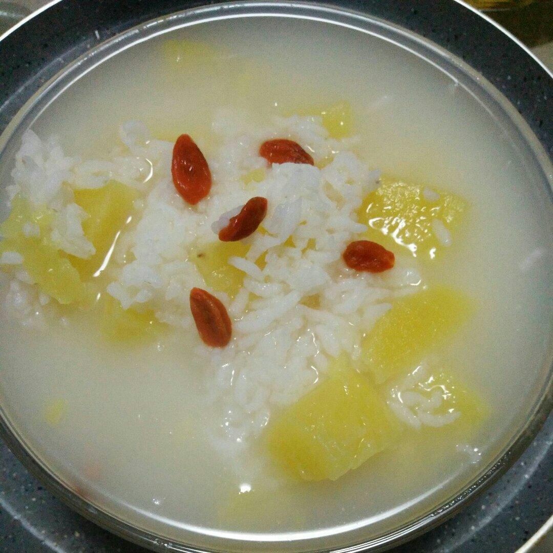 名字都被取做的菠萝粥