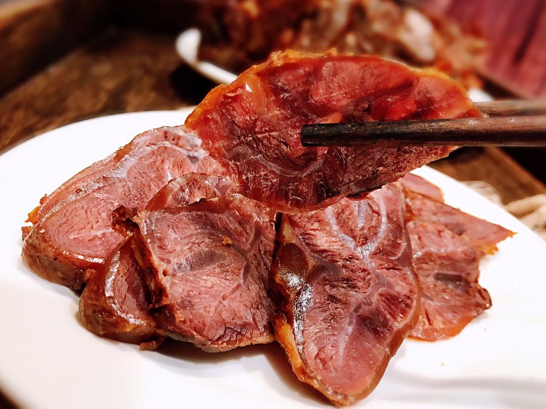 友缘-4做的卤牛肉