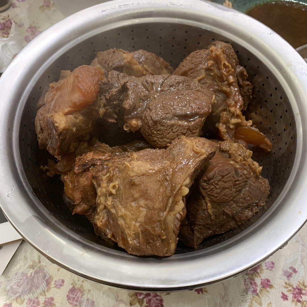 不得不天天下厨房做的卤牛肉