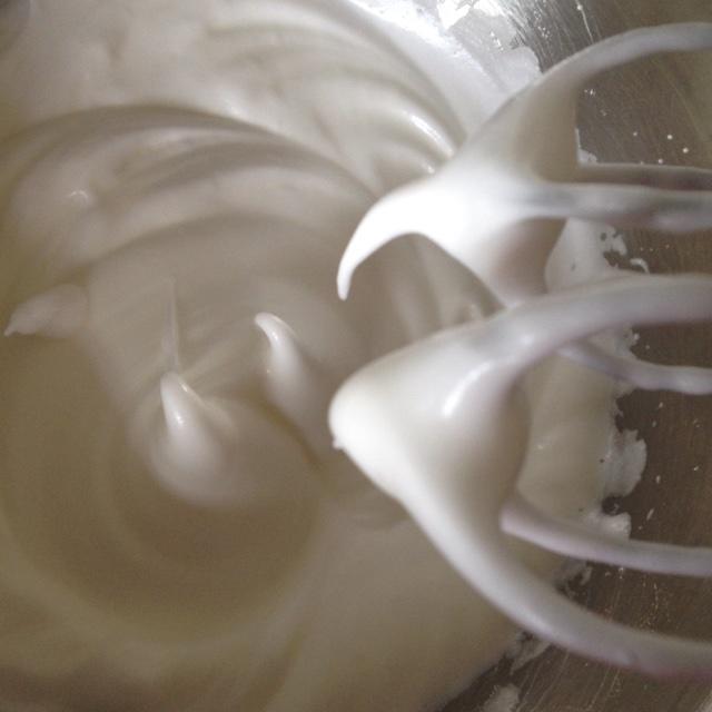 【草莓奶油卷/O卷/小山卷的做法步骤图】PatCheung-制作