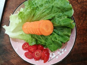 Grilled chicken breast with red pepper butter 红辣椒黄油烤鸡胸肉的做法 步骤4