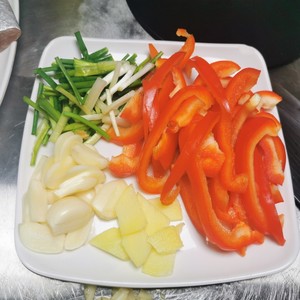 给你的她做道拿手菜吧的做法 步骤2