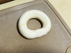 ?香柠波兰贝果
?碱水肉松贝果的做法 步骤19