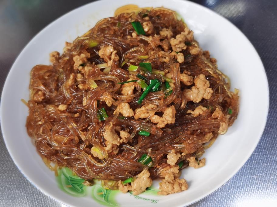 蚂蚁上树肉沫炒粉丝