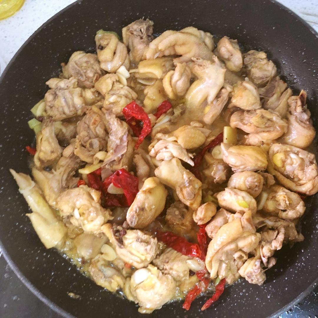 新疆正宗大盘鸡(传统做法)