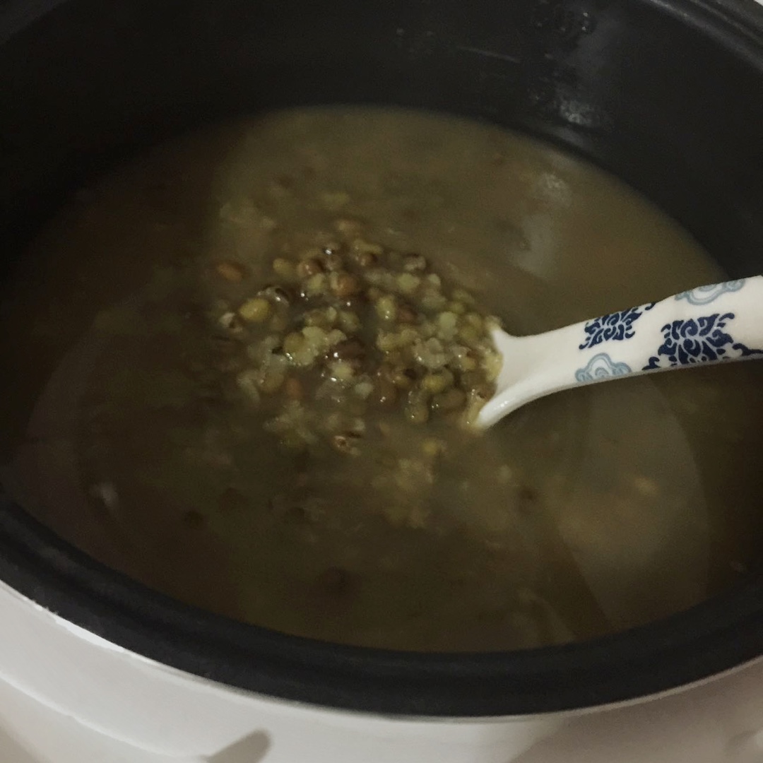 钟蔚蔚做的绿豆粥