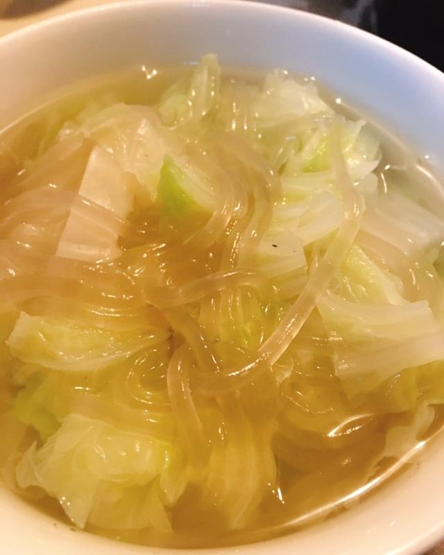憨憨2015做的白菜粉丝汤