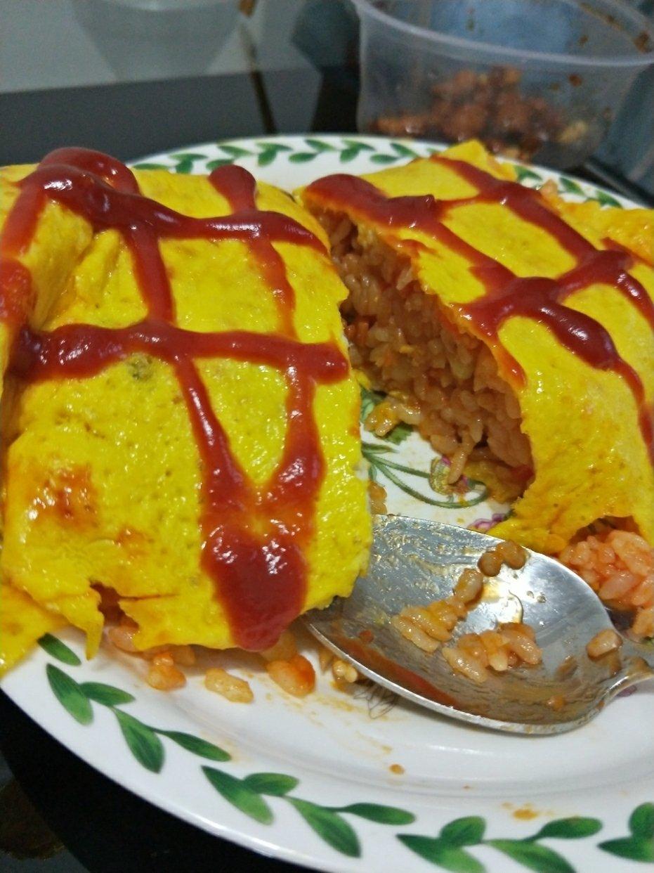 yoyo5413做的蛋包饭