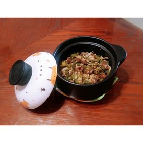 榨菜青椒肉丝煲仔饭枸杞淮山石斛排骨汤图片