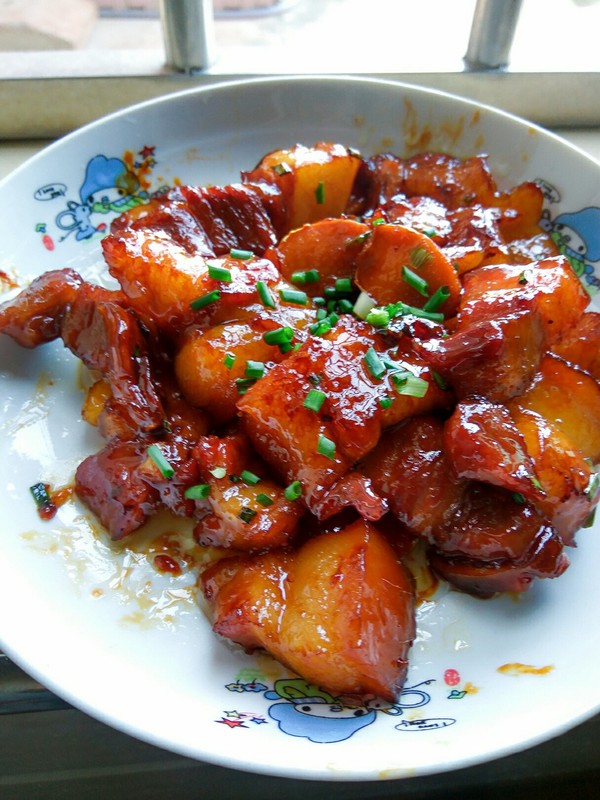 【加了扁豆蛋后,这盘红烧肉,鹌鹑的逆天啦美味蛋(青鹌鹑角怎么做好吃图片