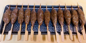 深夜食堂之烤牛肉丸串烧的做法 步骤11