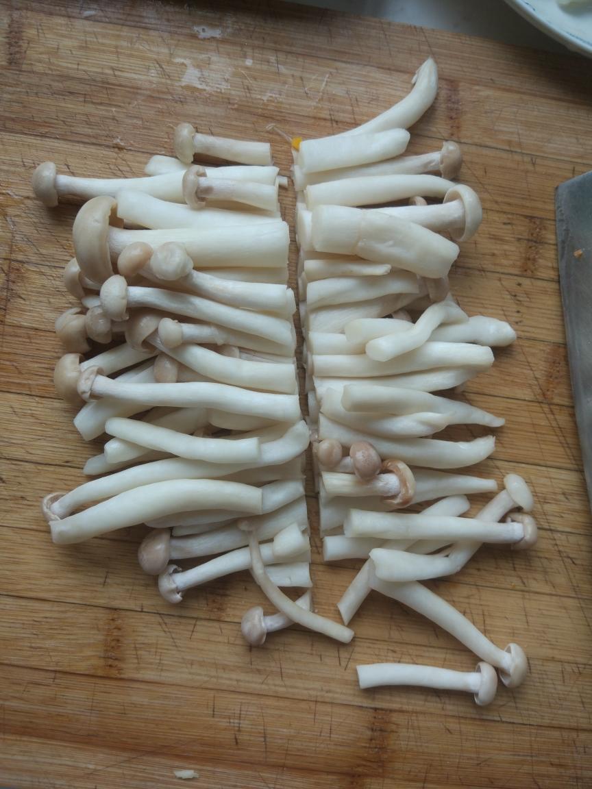 鸡腿焖饭的做法 步骤5