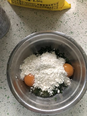 超简单的早餐 韭菜鸡蛋饼的做法 步骤4