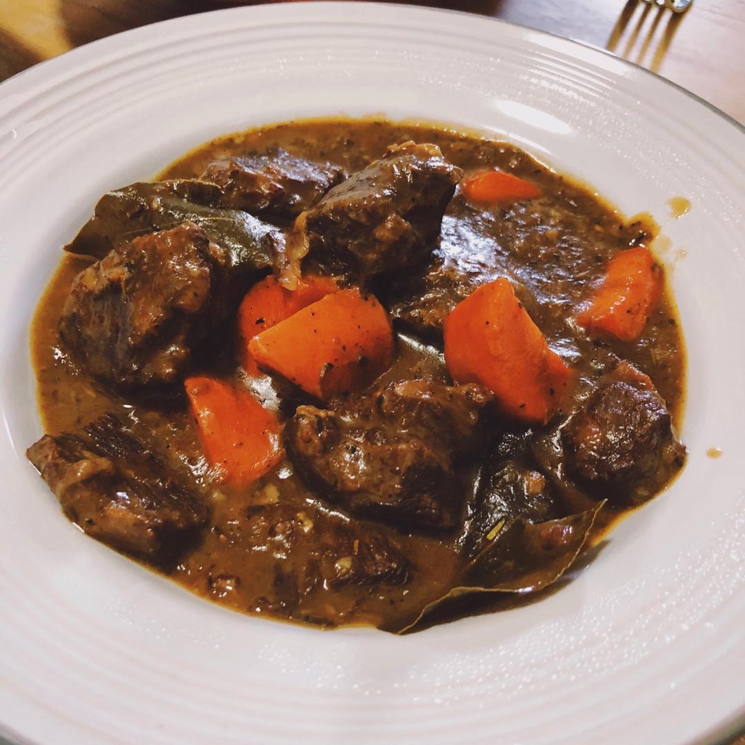 yukizzz做的红酒炖牛肉 beef stew