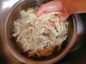 夏日必吃藤椒脱骨鸡爪的做法 步骤6