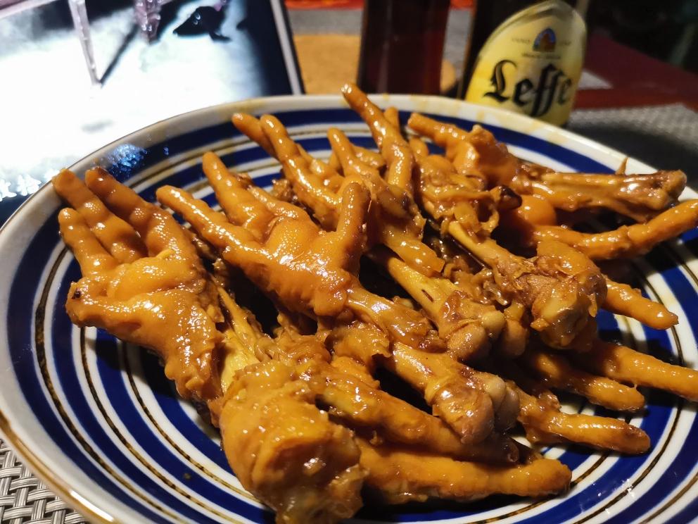 卤鸡爪的做法