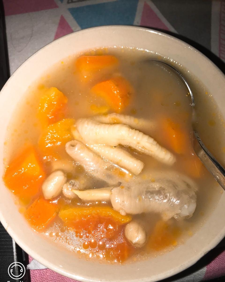 mydreamyyy做的花生木瓜鸡脚汤