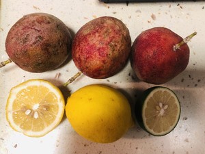 低脂低盐百香果柠檬鲜虾的做法 步骤5