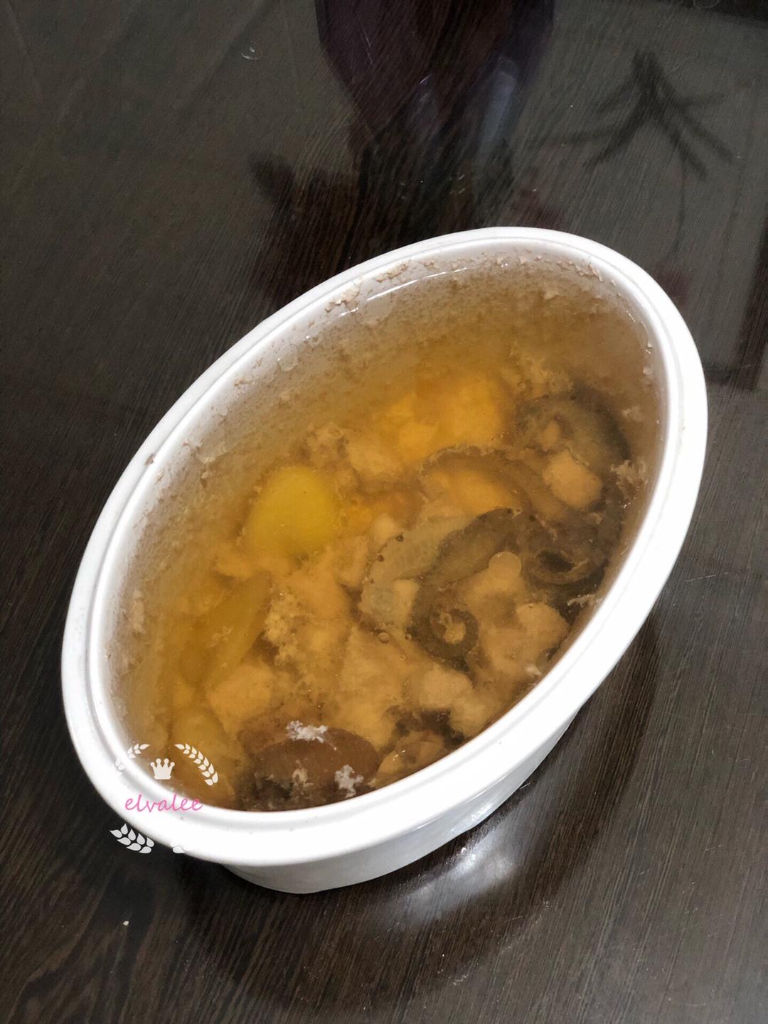 海马炖瘦肉汤（去结节）的做法 步骤4