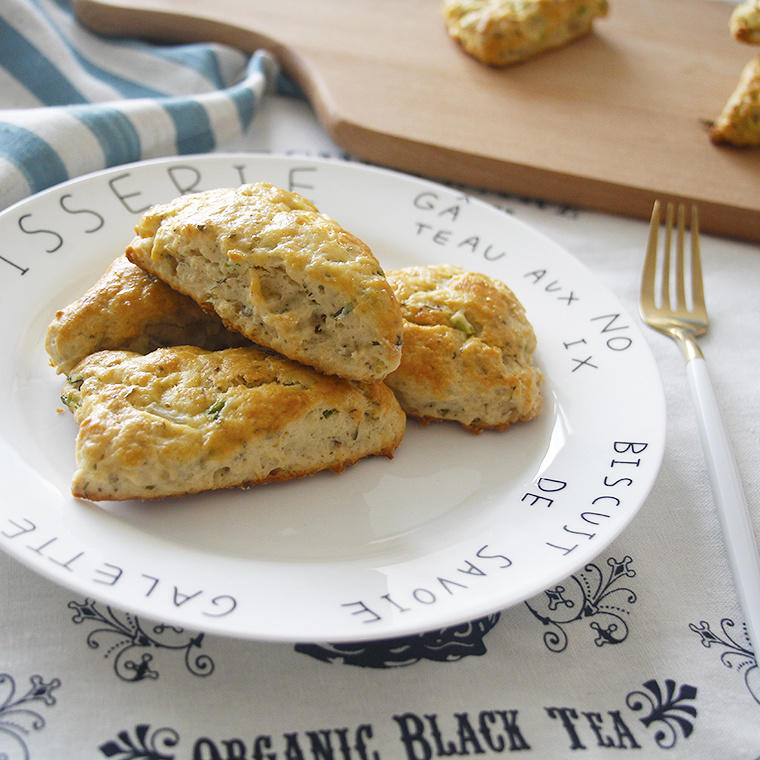 【意式Ricotta香草料咸司康的做法步骤图】嘴巴一直好寂寞-制作