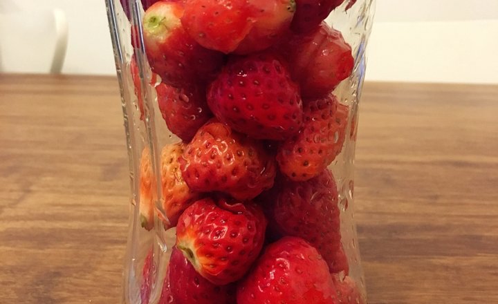 【草莓酸奶昔的做法步骤图,草莓酸奶昔怎么做