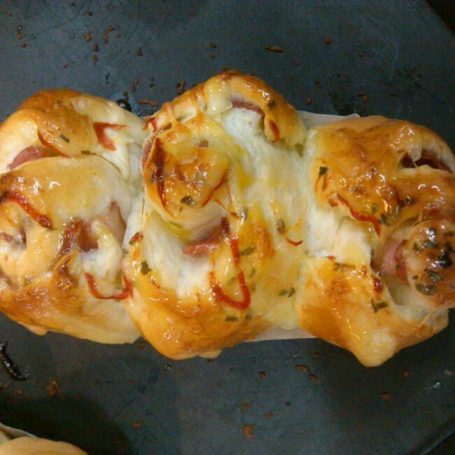 甜面包配方。本配方用于各式甜包。培根芝士面