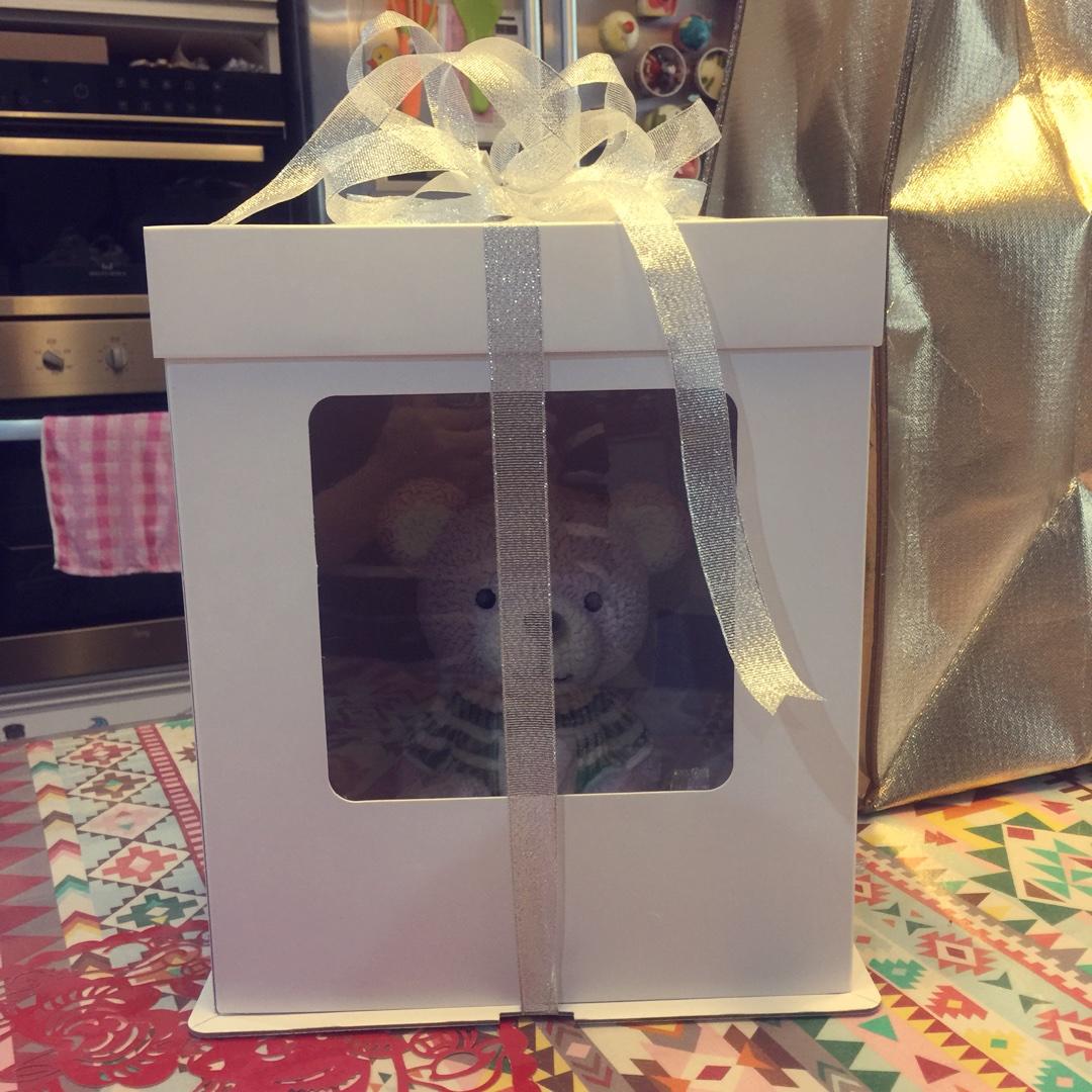 【安安4岁生日立体熊蛋糕的做法步骤图】麻麻猪-制作