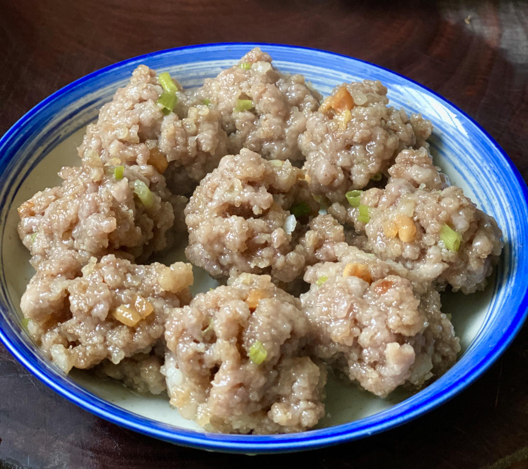 风素素宝贝做的客家开锅肉丸