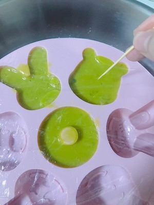 贝贝南瓜蒸糕的做法 步骤8