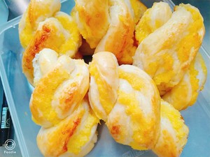 椰蓉面包(烫种法)的做法 步骤16