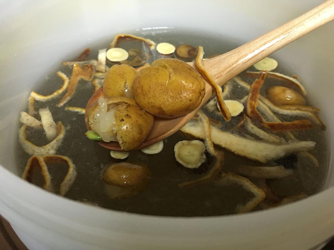 甘草陈皮黄皮鲜酿酵素