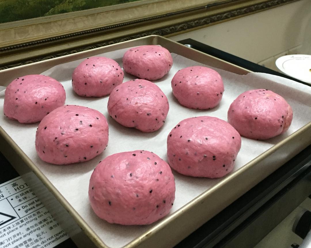 【酸奶火龙果面包——麻薯豆沙馅料的做法步骤图】Helen699-制作