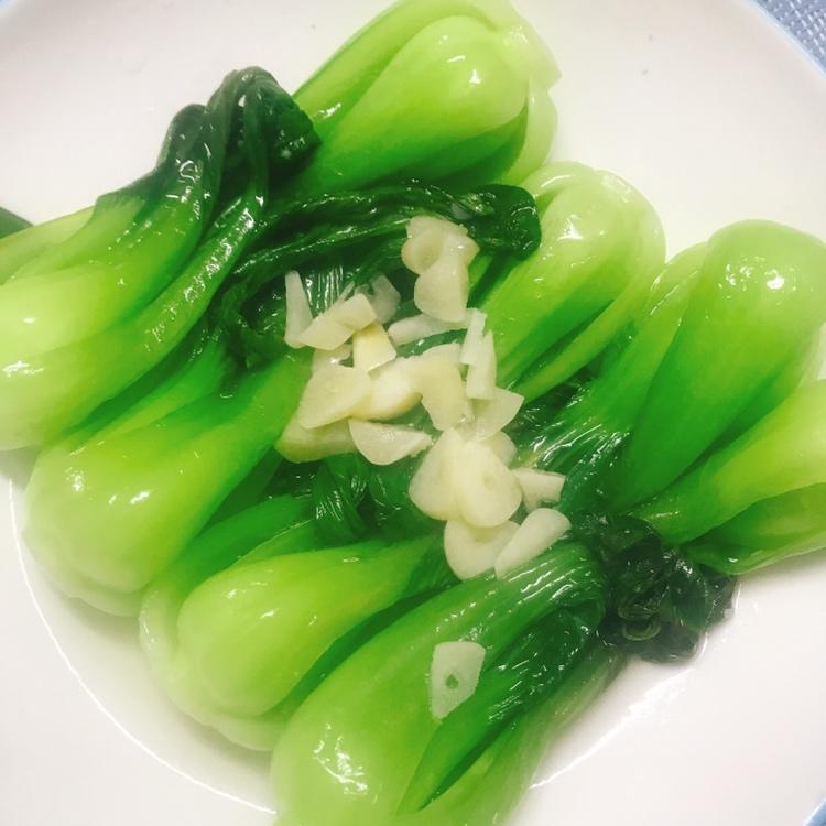 gals ㄟjiêポ做的蒜蓉上海青