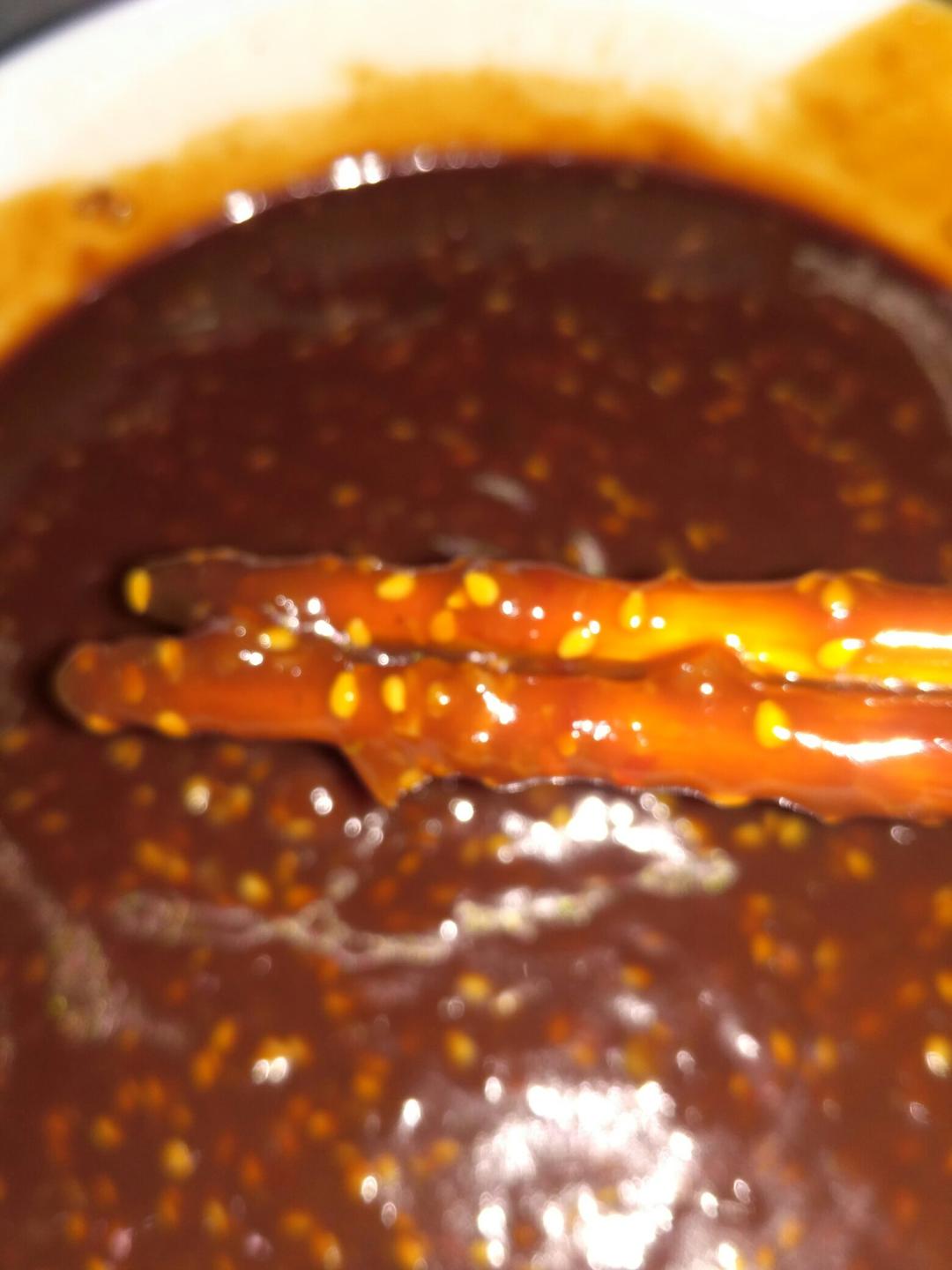 路小小娜做的万能烧烤酱(烤冷面,煎饼果子酱)