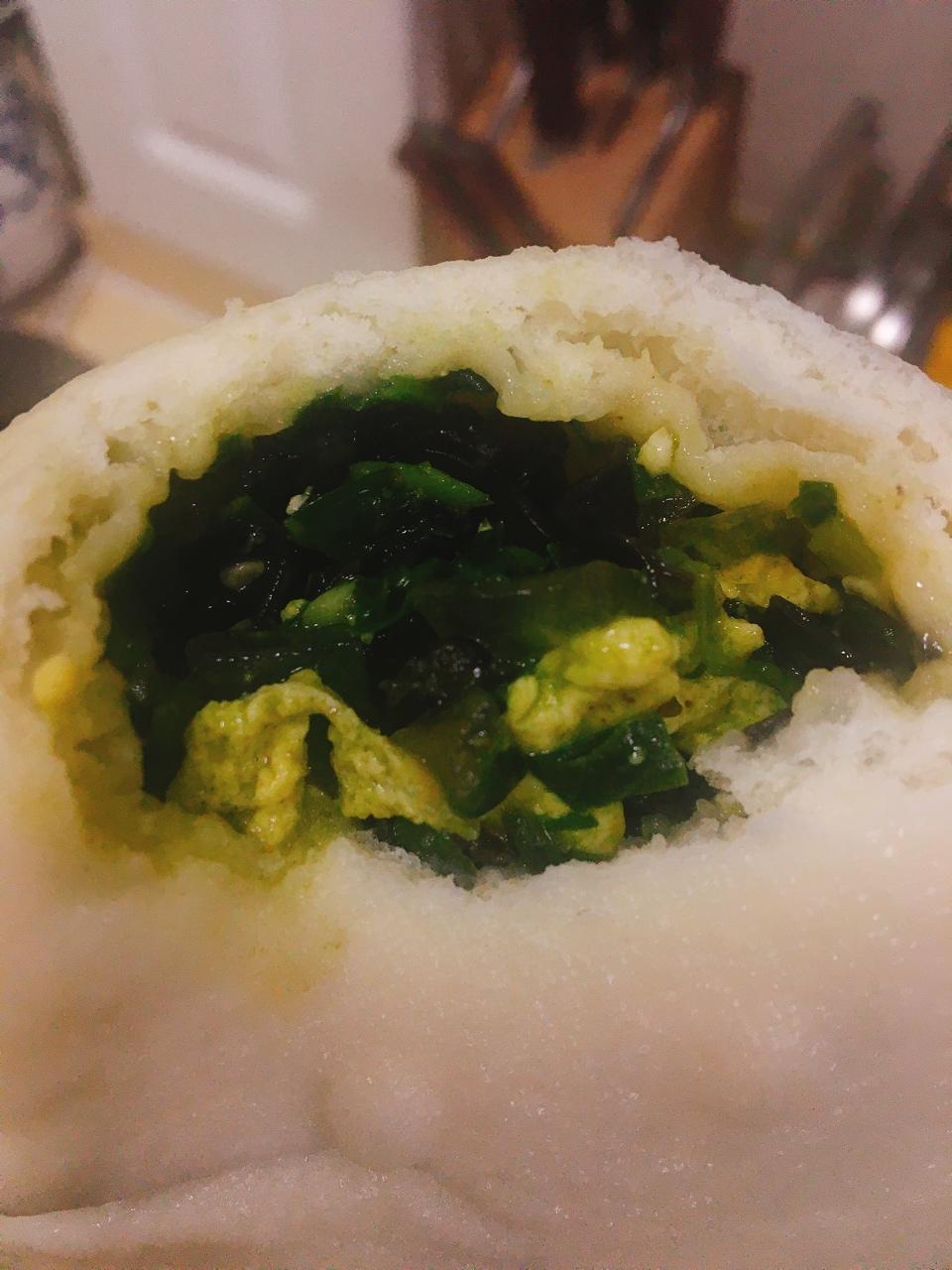 韭菜素三鲜包子