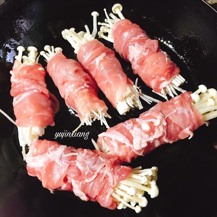 日式烧肉风味的金针菇肉卷