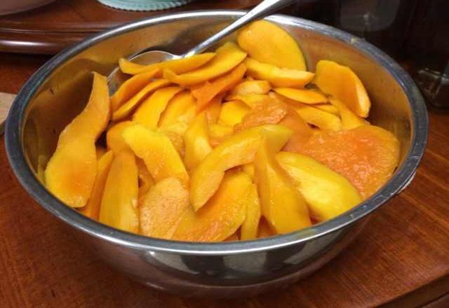 冰冻芒果的做法步骤图,冰冻芒果怎么做好吃】