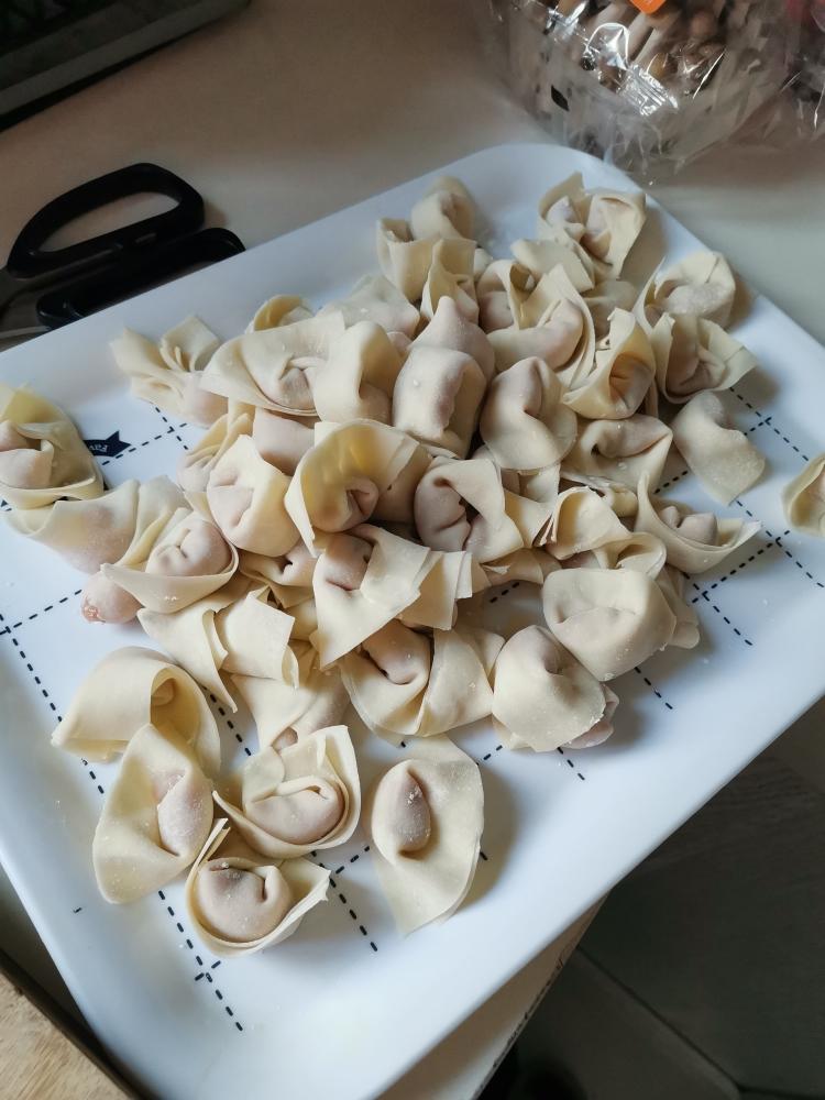 小馄饨(另附多种包法)