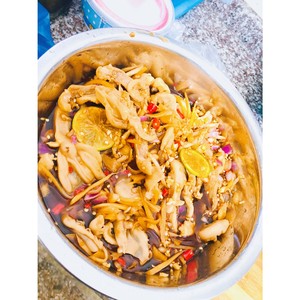 酸辣无骨鸭掌咸鸭蛋大全吃法图片