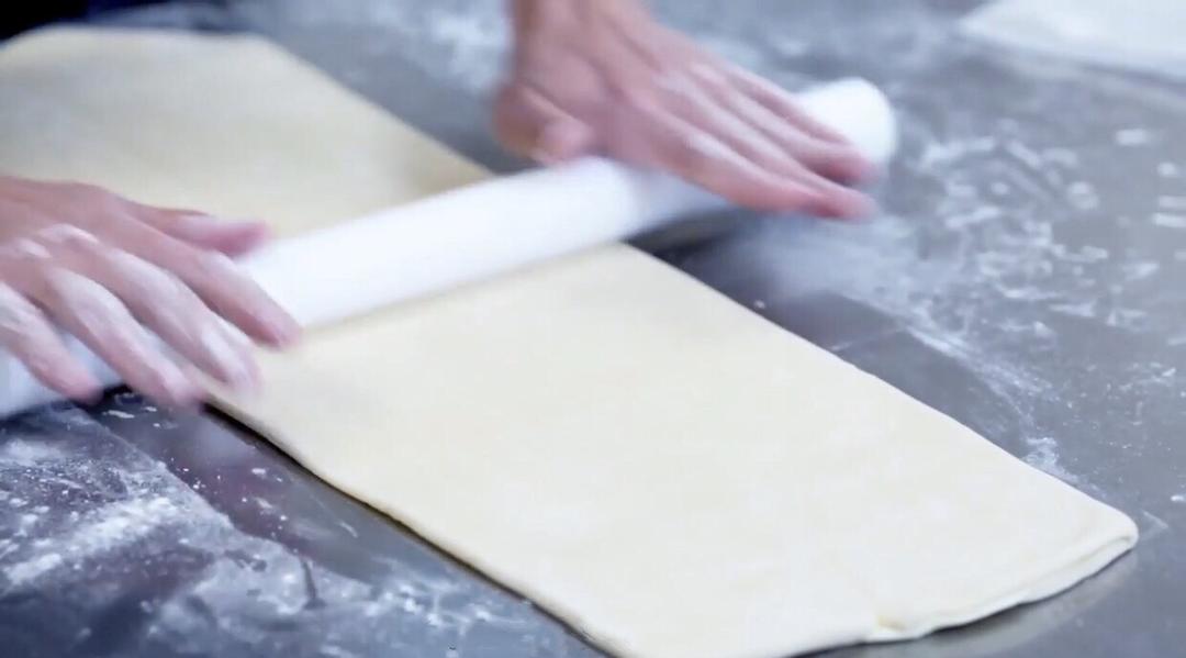 【脏脏包-可颂牛角包Chocolate Croissants的做法步骤图】loreeloreelll-制作