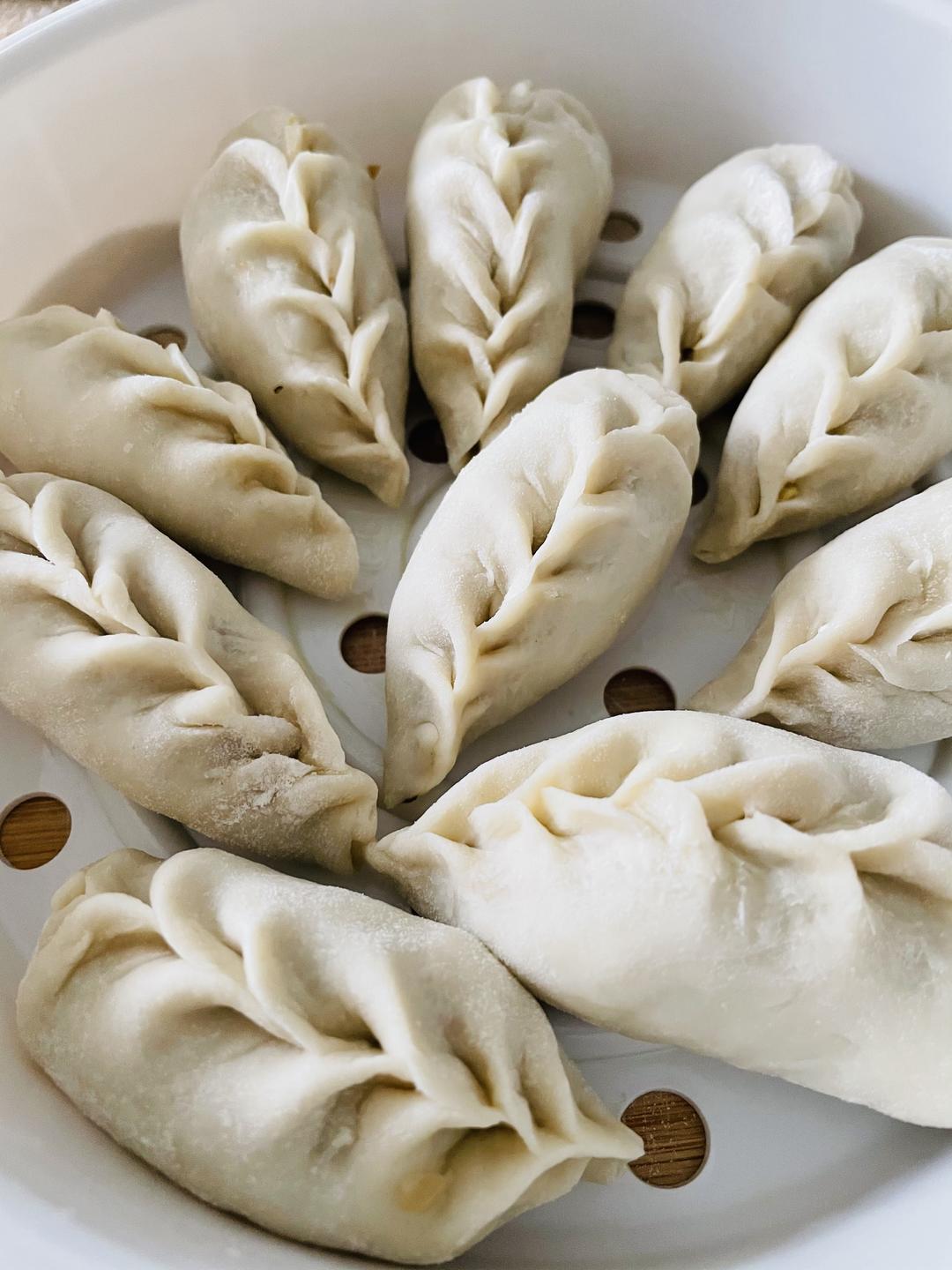饺子 柳叶饺            用料