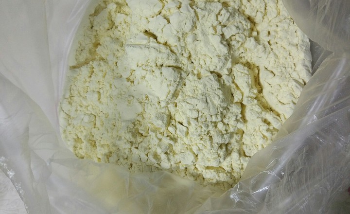 粘窝窝的做法_黄米面粘窝窝的做法