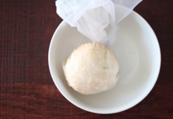 【菜花儿披萨饼底（含芝士超详细版）的做法步骤图】candicedemo-制作